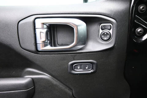 2025 Jeep Gladiator NightHawk