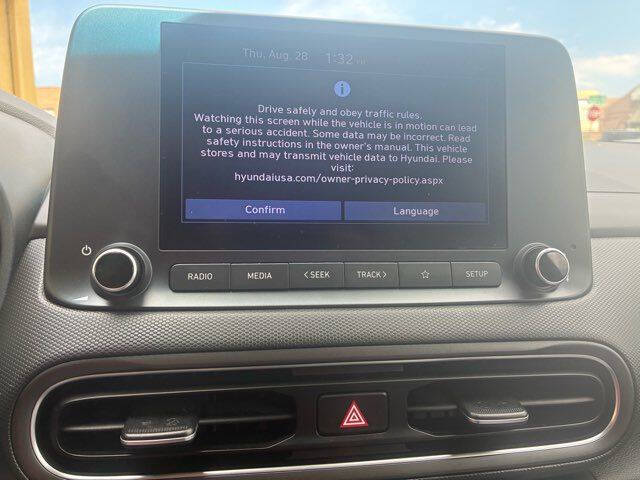 2022 Hyundai Kona SEL