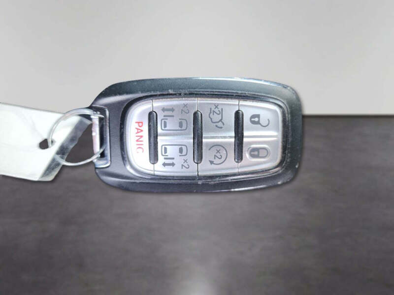 2023 Chrysler Pacifica Touring