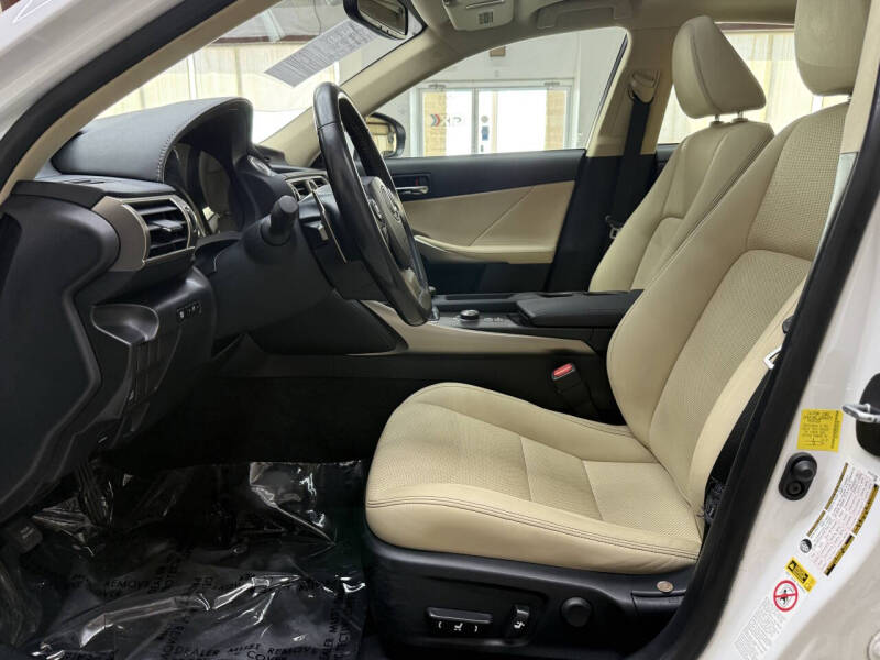2015 Lexus IS 250