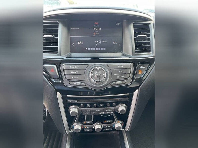 2017 Nissan Pathfinder S