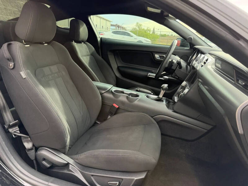 2018 Ford Mustang