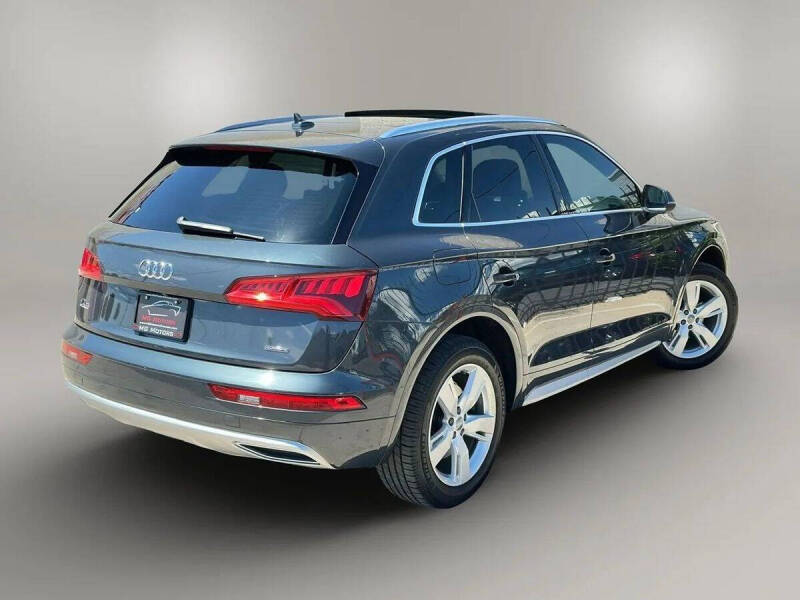 2019 Audi Q5 quattro Premium 45 TFSI