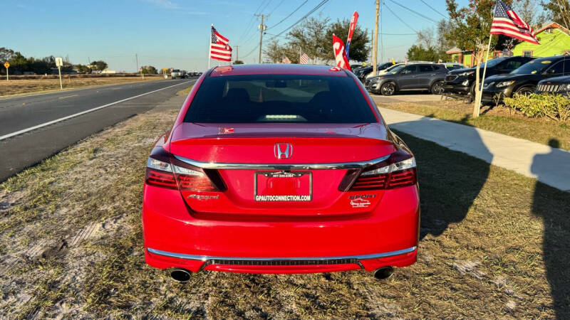 2017 Honda Accord Sport photo 14