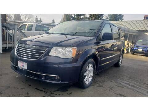 2012 Chrysler Town and Country for sale at H5 AUTO SALES INC in Federal Way WA