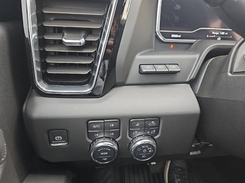 2025 GMC Sierra 2500HD