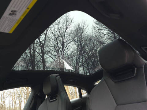 2023 Audi e-tron GT quattro Premium Plus