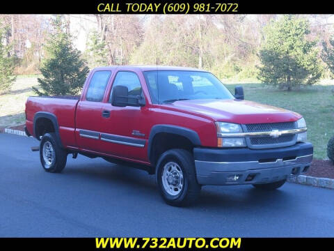 2004 Chevrolet Silverado 2500HD LS