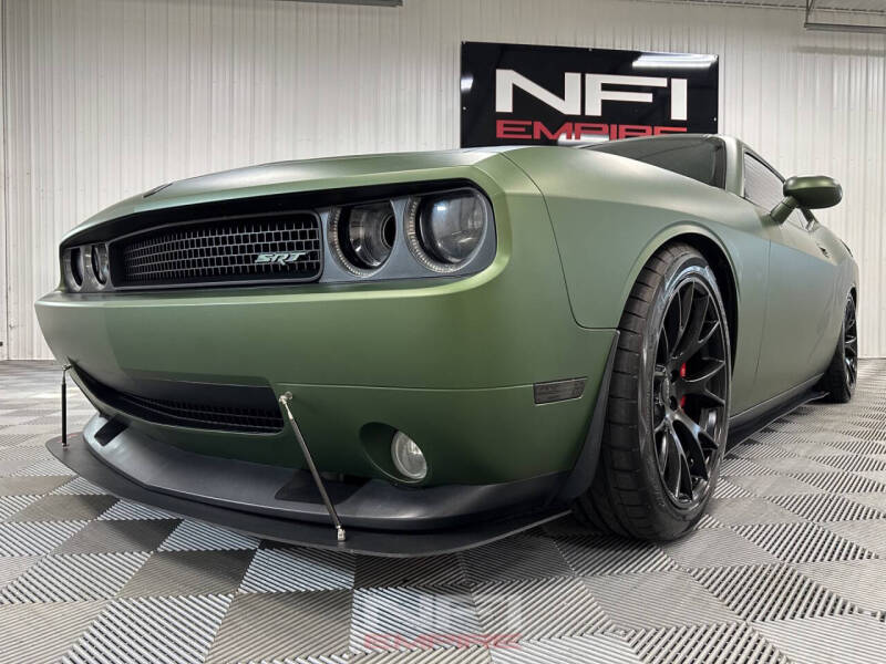 2009 Dodge Challenger SRT8