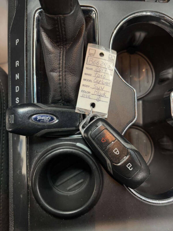 2017 Ford Explorer XLT