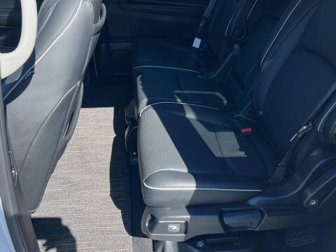 2025 Honda Odyssey Elite