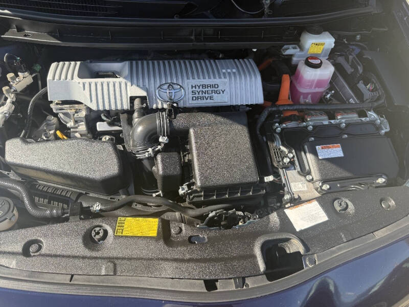 2015 Toyota Prius Three