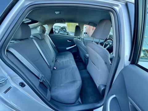 2011 Toyota Prius Two