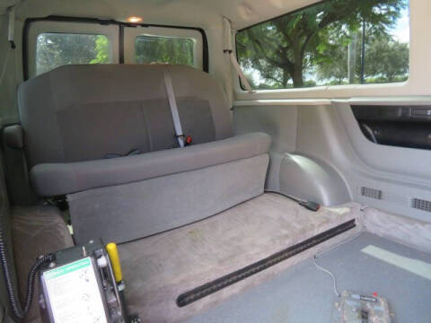 2013 Ford E-Series E-150 XLT