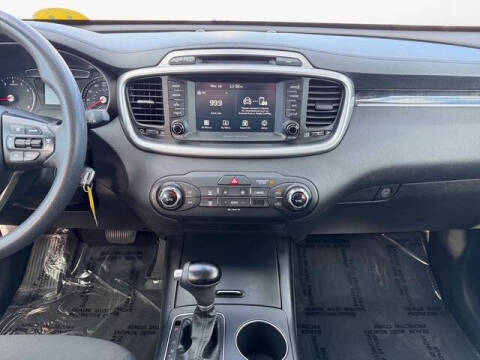 2018 Kia Sorento LX