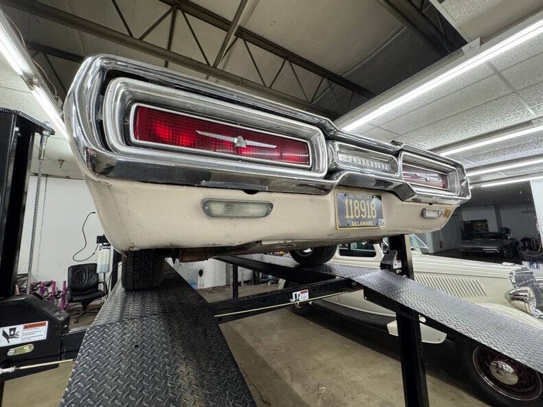 1964 Ford Thunderbird