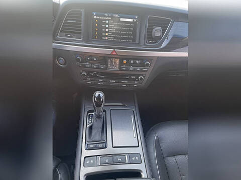 2015 Hyundai Genesis