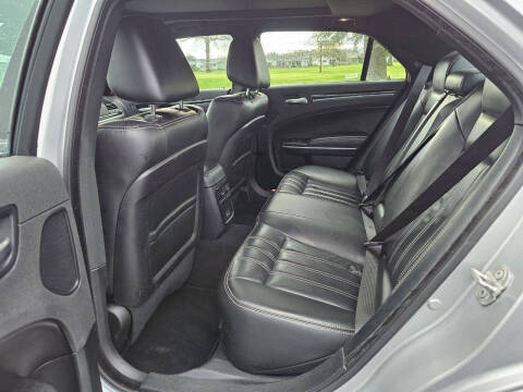 2023 Chrysler 300 S V6