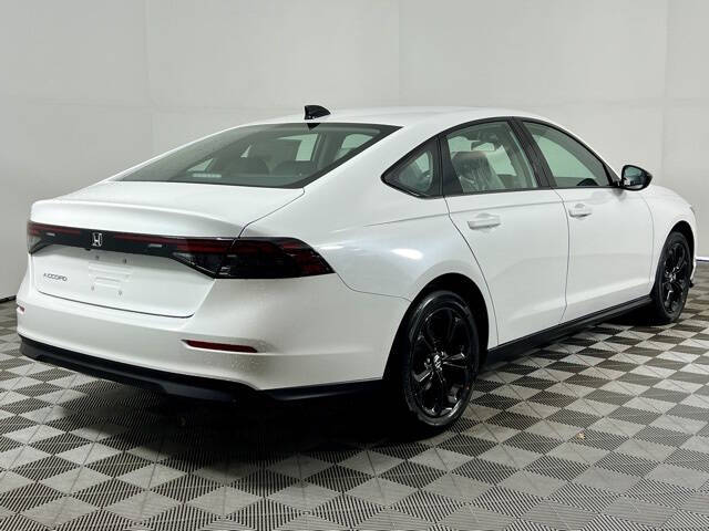 2025 Honda Accord SE