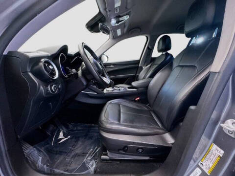 2021 Alfa Romeo Stelvio Sprint