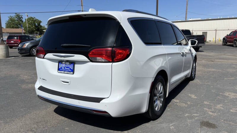2018 Chrysler Pacifica Touring L