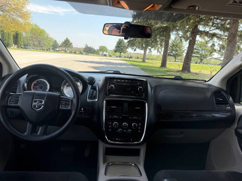 2014 Dodge Grand Caravan SXT