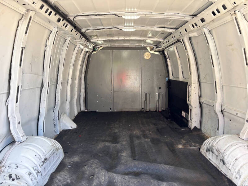2020 Chevrolet Express 3500