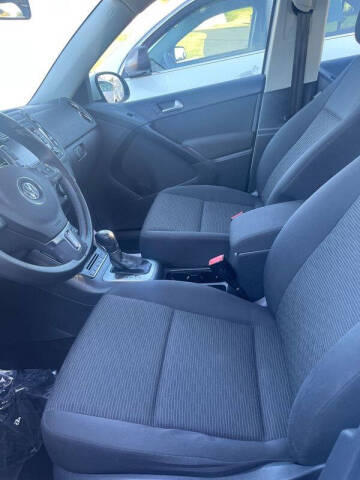 2015 Volkswagen Tiguan S