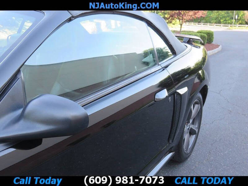 2003 Ford Mustang GT Deluxe