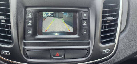 2017 Chrysler 200 LX