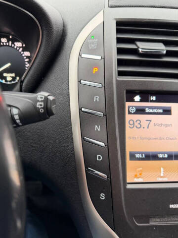 2016 Lincoln MKC Select