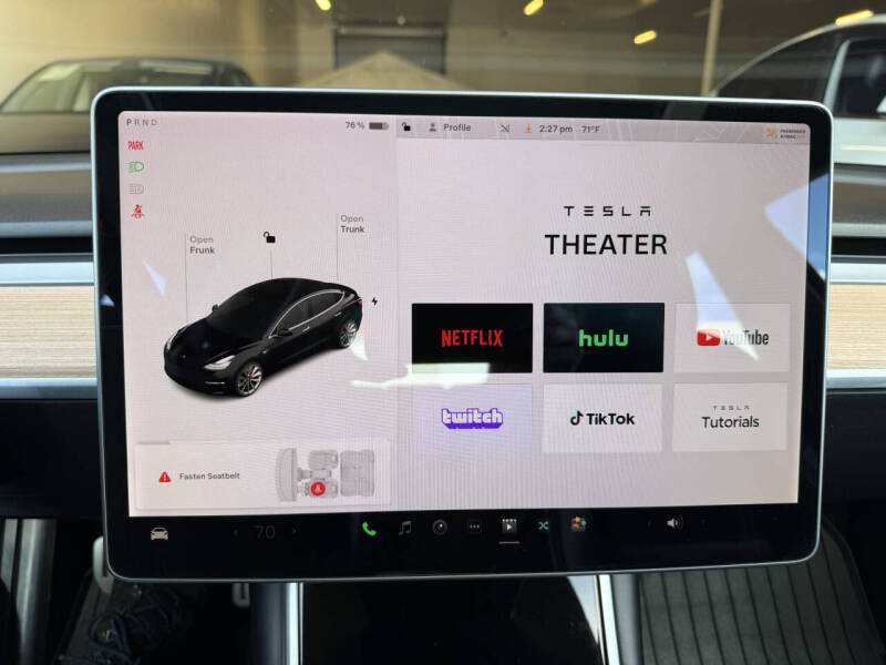 2018 Tesla Model 3 Performance