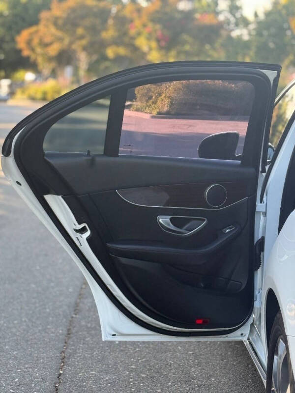 2018 Mercedes-Benz C-Class C 300