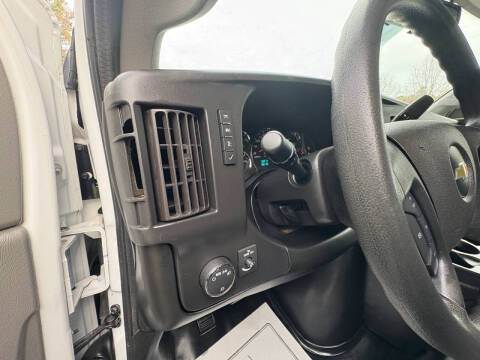 2019 Chevrolet Express 2500