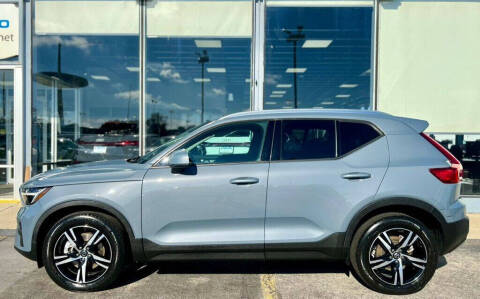 2023 Volvo XC40 B5 Core