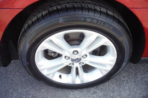 2015 Ford Taurus SEL