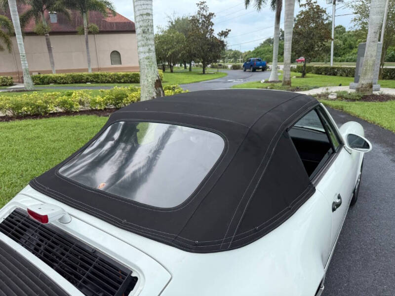 1992 Porsche 911 Carrera 2