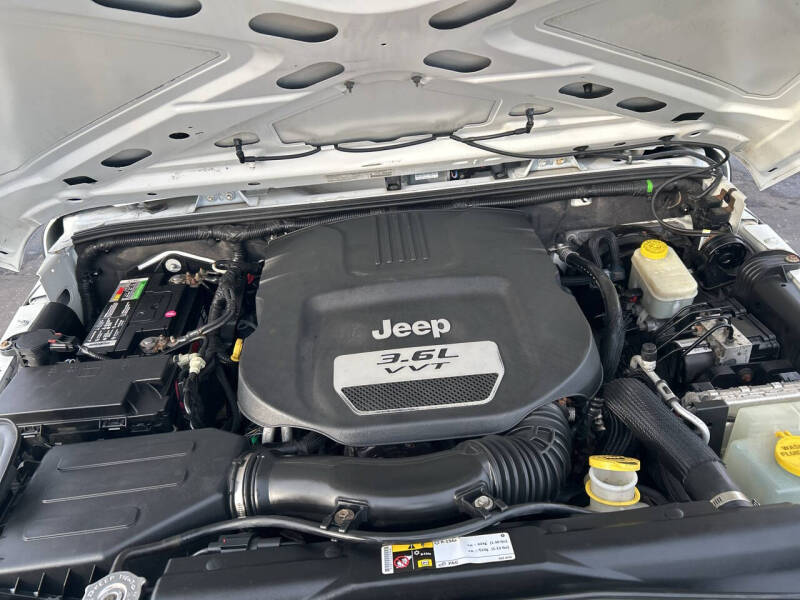 2013 Jeep Wrangler Sport