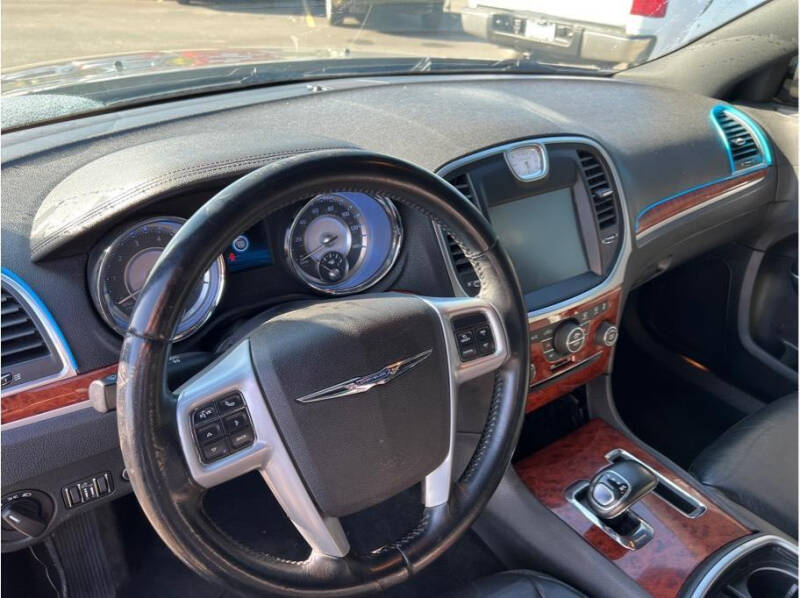 2014 Chrysler 300