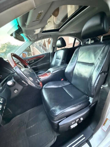 2007 Lexus LS 460