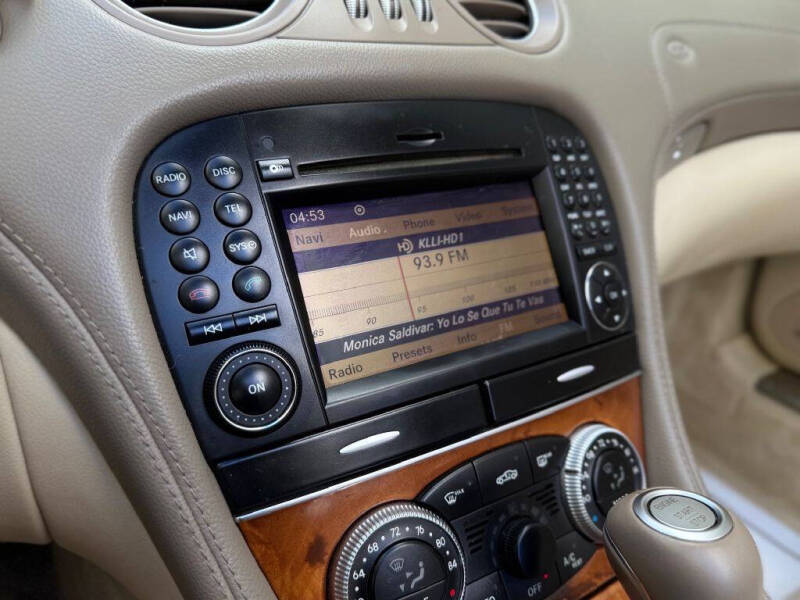 2011 Mercedes-Benz SL-Class SL 63 AMG