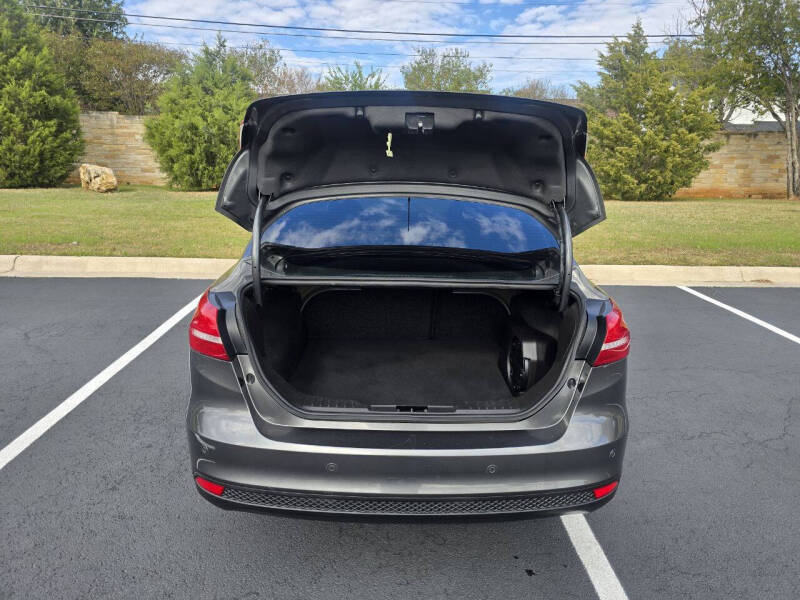 2017 Ford Focus Titanium