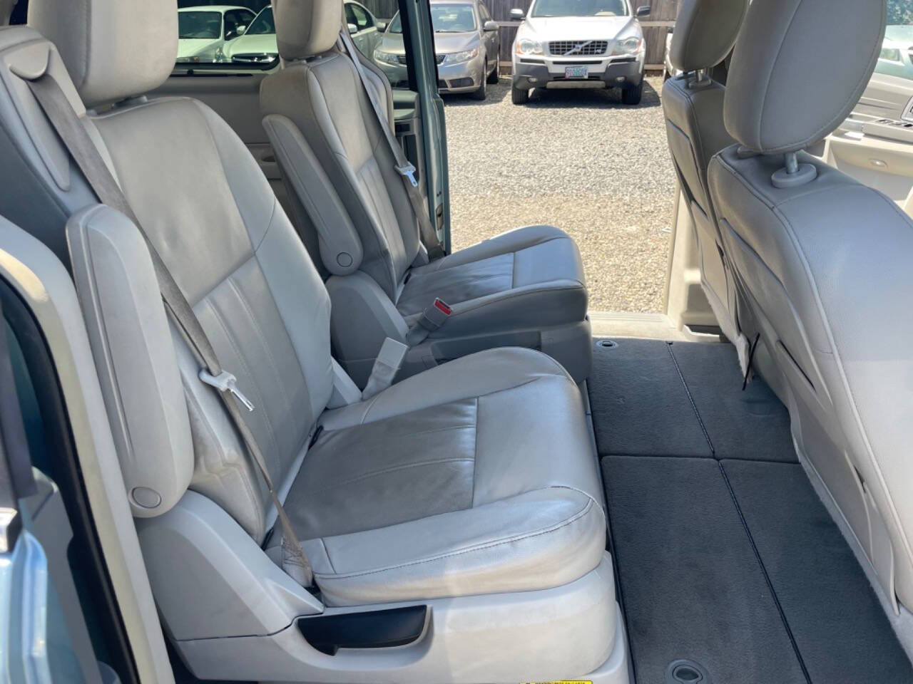 2008 Chrysler Town and Country for sale at Paradise Coach in Newberg, OR