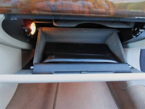 2001 Jaguar XK-Series XK8