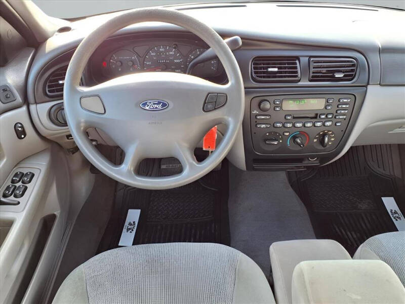2000 Ford Taurus SES