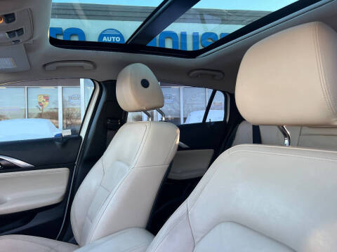 2018 Infiniti QX30 Luxury