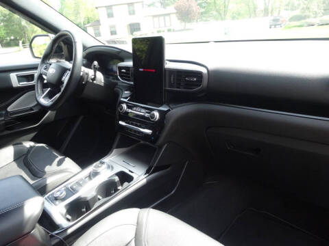 2022 Ford Explorer ST