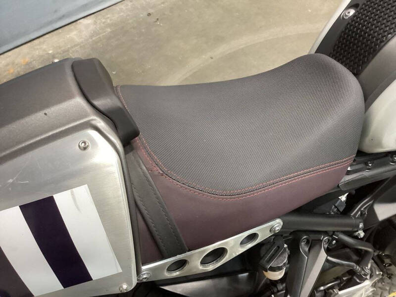 2016 Yamaha XSR900™