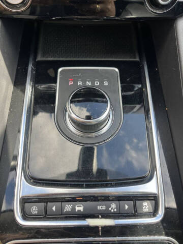 2019 Jaguar F-PACE 25t Premium