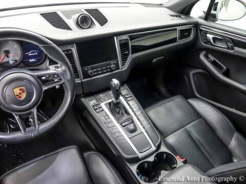 2017 Porsche Macan S